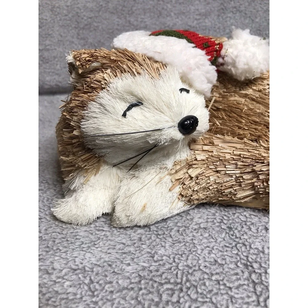 Pier 1 imports Christmas Sisal Sleeping Cat Holiday Straw Decoration With Hat‎